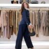 BLAZER IN DENIM CON RICAMI IN ORO E LUNGHEZZA ASIMMETRICA
