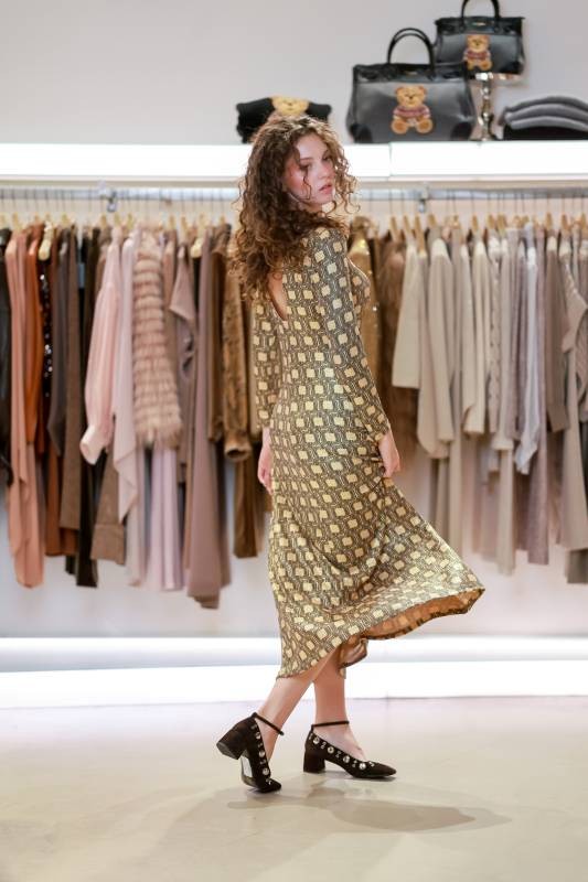 ABITO DA GIORNO CON FANTASIA GEOMETRICA E LUREX